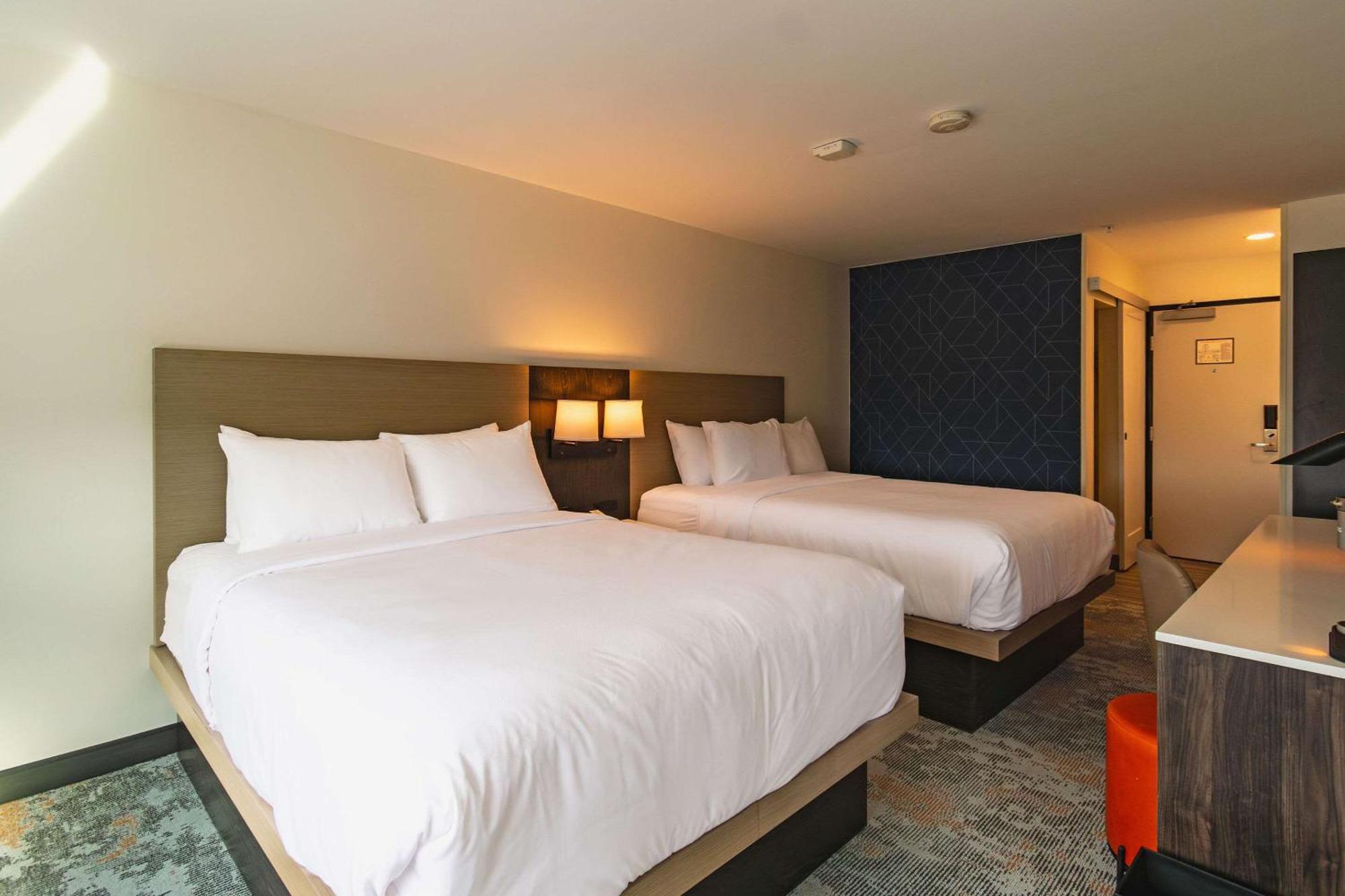 The Ellsworth Hotel, Ascend Collection 3*